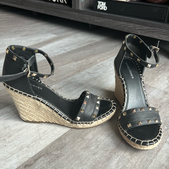 Marc Fisher Kegan Espadrille Wedge Sandals 9.5 black VALENTINO ROCKSTUD INSPIRED - Picture 8 of 8